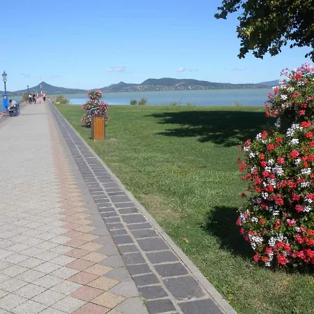In Fonyod/balaton 18602 * Fonyód